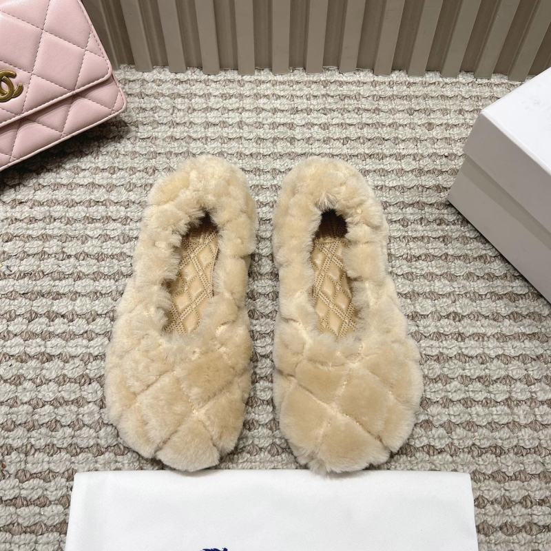 B**rry flat shoes
